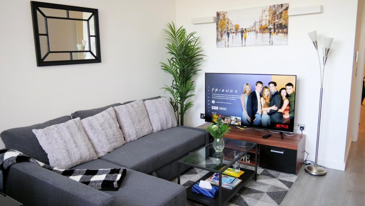 Luxurious Short Stay Flat In Μίλτον Κέινς Εξωτερικό φωτογραφία